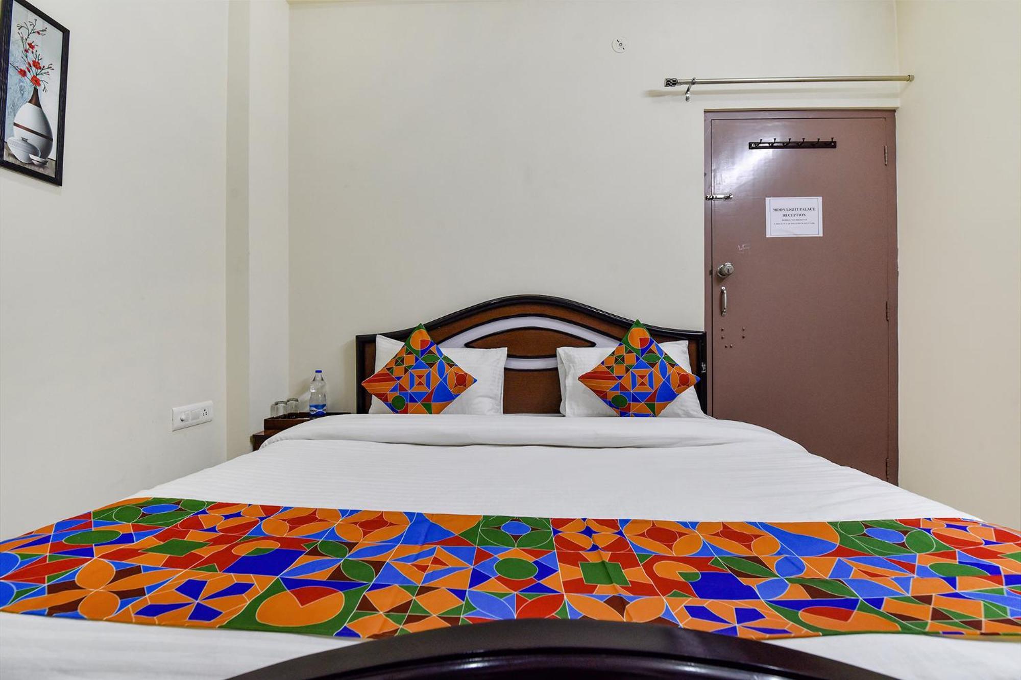 Fabhotel Moon Light Palace Jaipur Buitenkant foto
