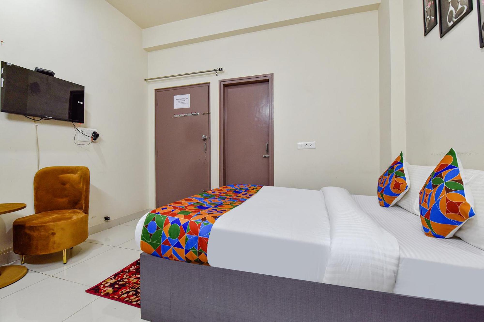 Fabhotel Moon Light Palace Jaipur Buitenkant foto