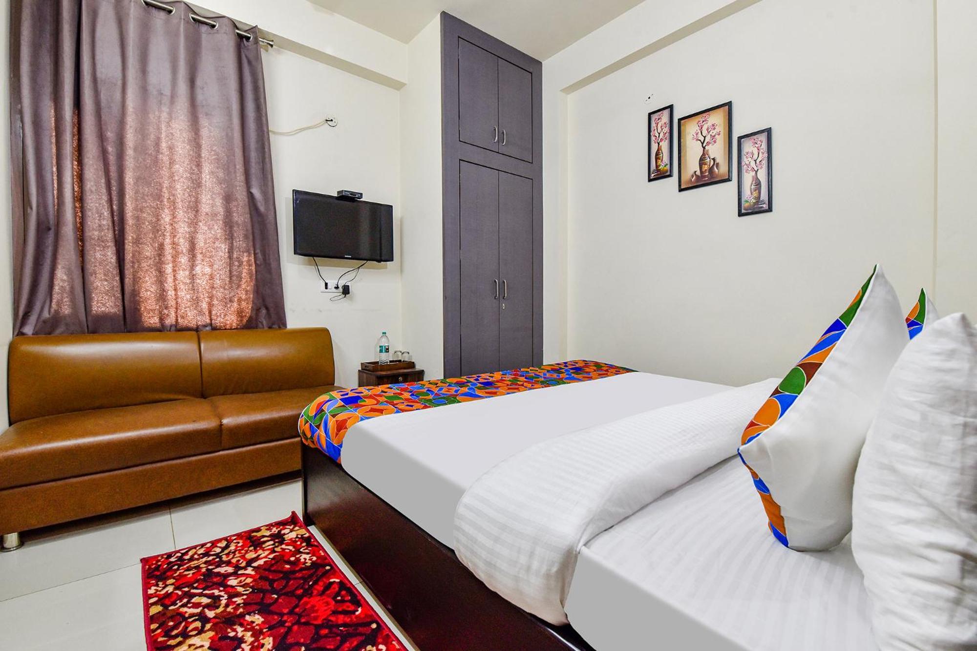 Fabhotel Moon Light Palace Jaipur Buitenkant foto