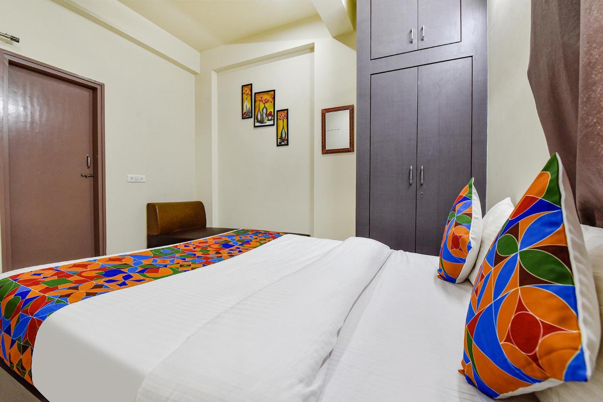 Fabhotel Moon Light Palace Jaipur Buitenkant foto