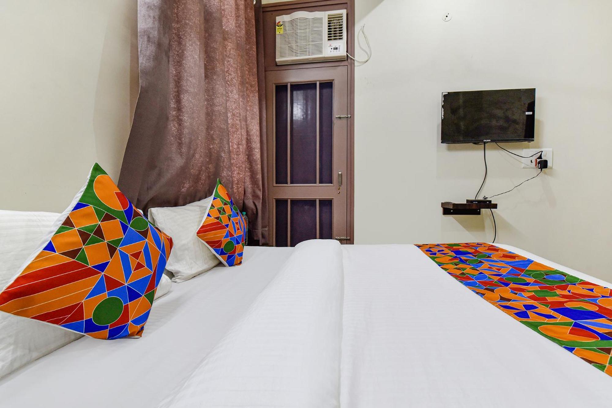Fabhotel Moon Light Palace Jaipur Buitenkant foto
